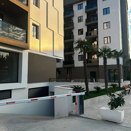 Luxury Prestige 1 Bed * Golem (Tirana)