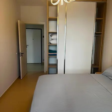 Luxury Prestige 1 Bed * Golem (Tirana)
